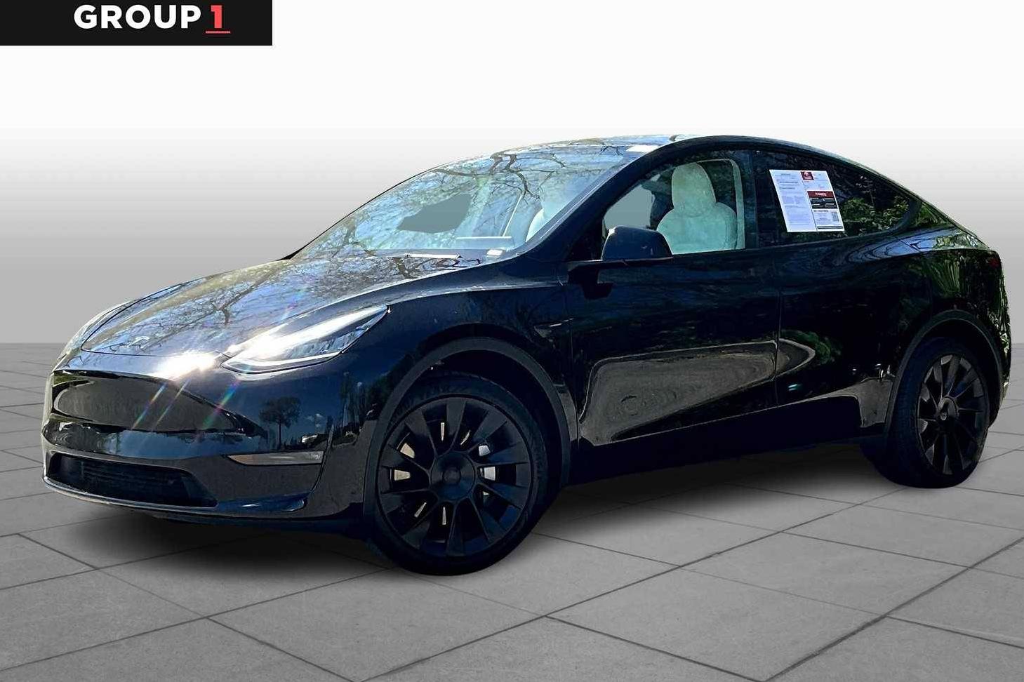 TESLA MODEL Y 2023 7SAYGDEE0PF606018 image